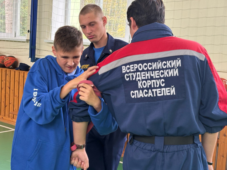 Первая помощь порой становится решающим фактором для сохранения жизни человека..
